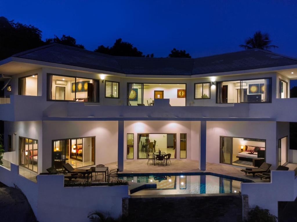 Bazén v ubytování Villa Sea View nebo v jeho okolí