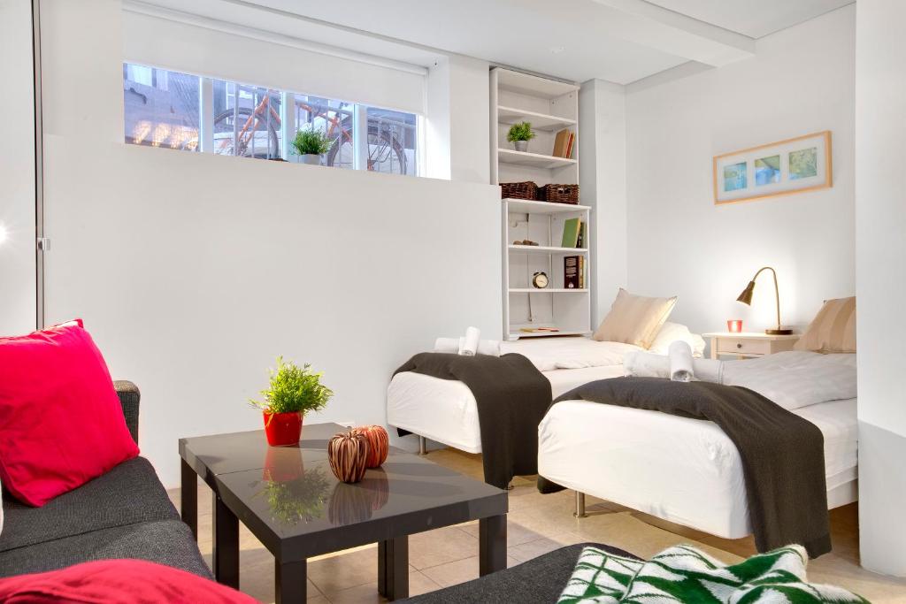 Alfred's Apartments - Studio Apartment (4 Adults) - Basement