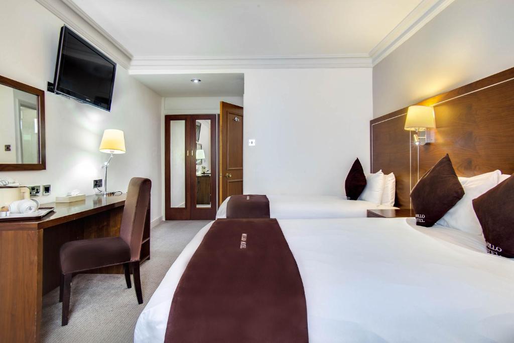 Apollo Hotel - Premium Family Room