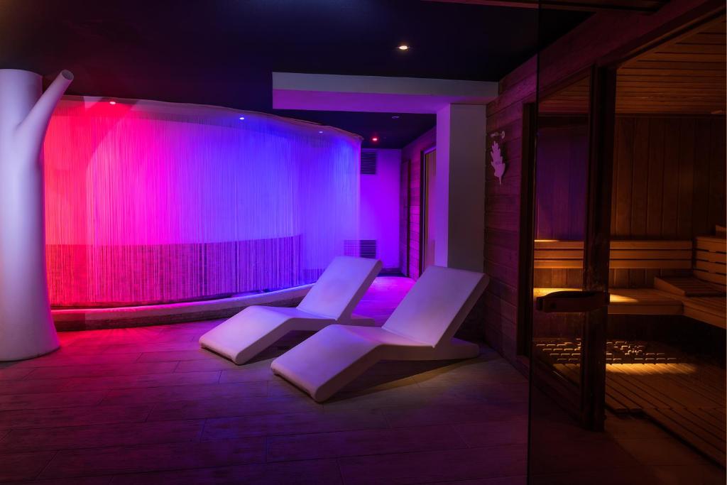 Lázně a/nebo wellness v ubytování Le Grand Hotel & Spa