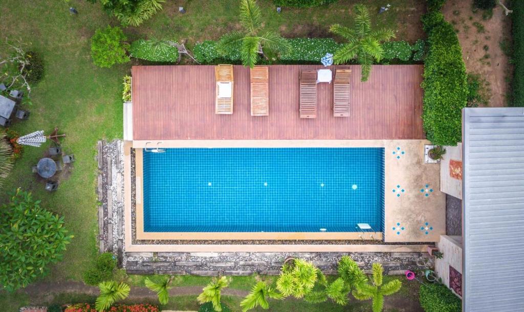 Bazén v ubytování Siray Green Resort nebo v jeho okolí