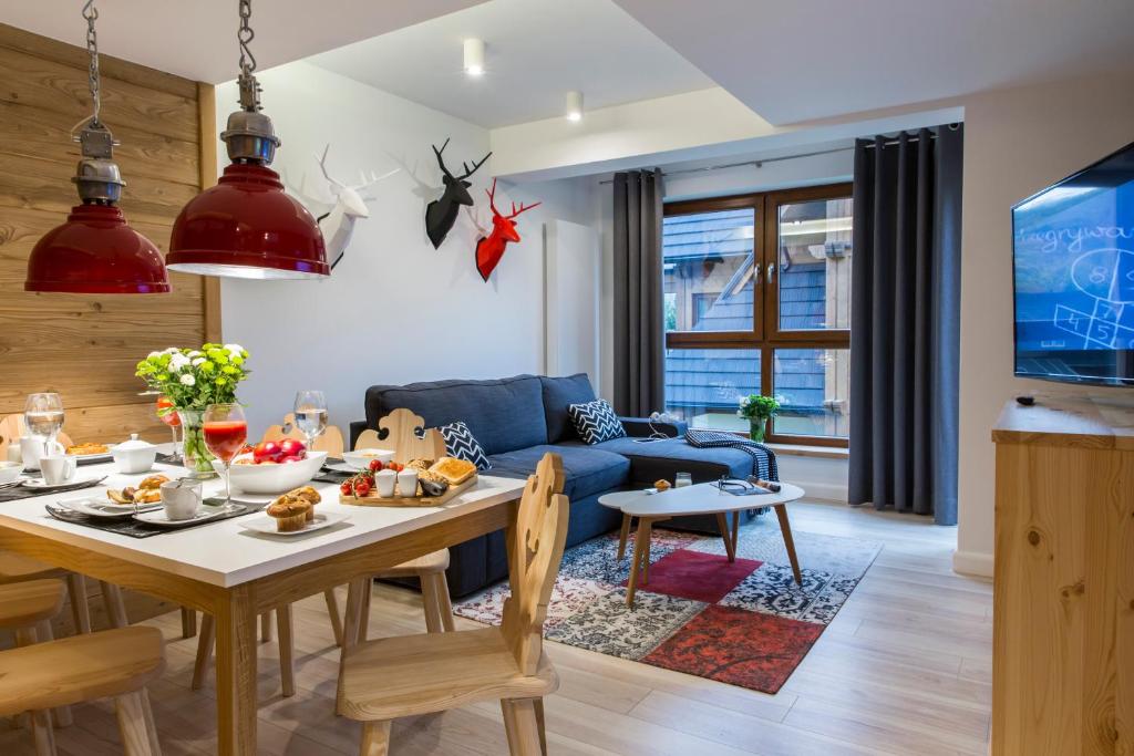 Posedenie v ubytovaní Apartament Przy Stoku - Polana Szymoszkowa Ski Resort