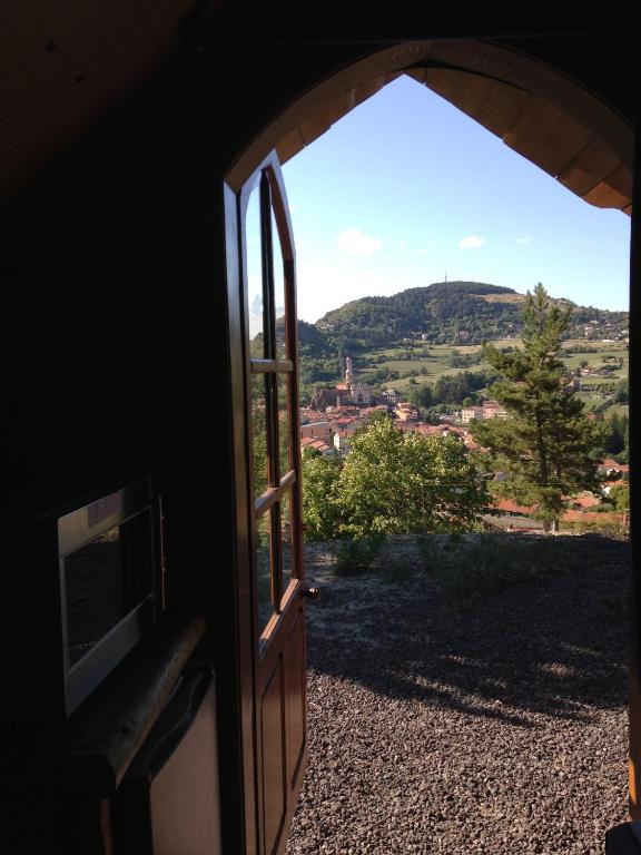 La Colline Aux Cabanes - Holiday Home