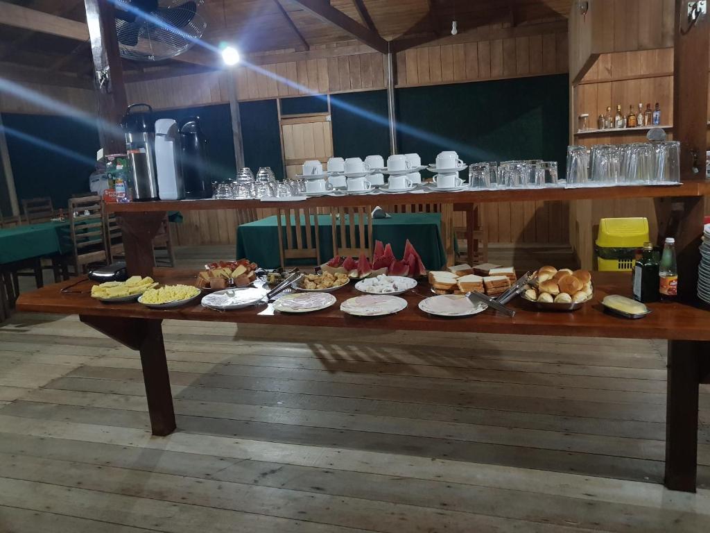  Amazon Arowana Lodge
