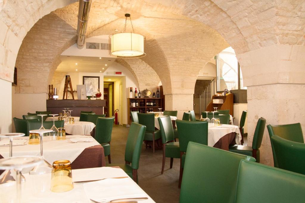 Restaurace v ubytování Hotel Lanzillotta