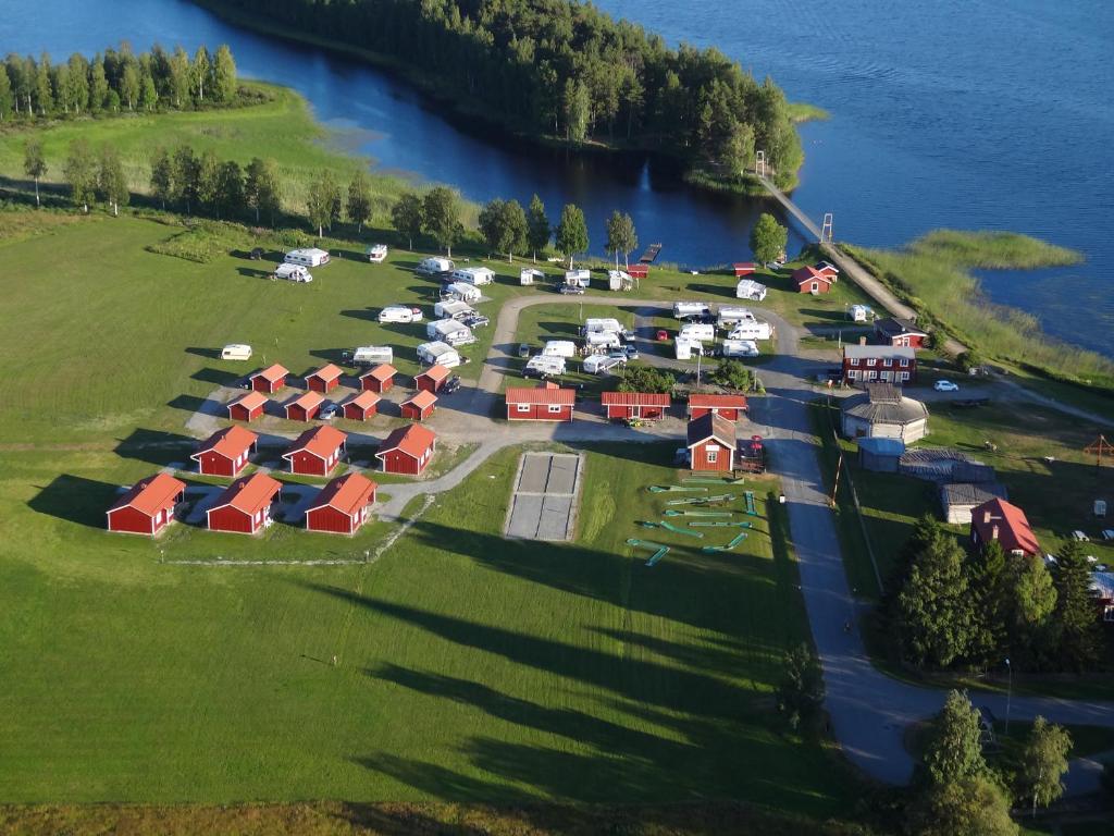 BurträskにあるBurträsk Camping och Stugbyのギャラリーの写真