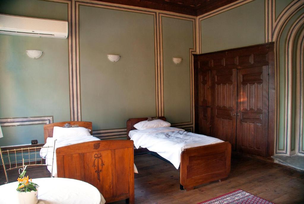 Guest House Old Plovdiv - Single Room With Shared Bathroom