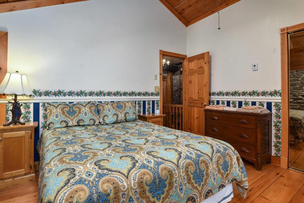 Postel nebo postele na pokoji v ubytování Noble Waterfront Suites