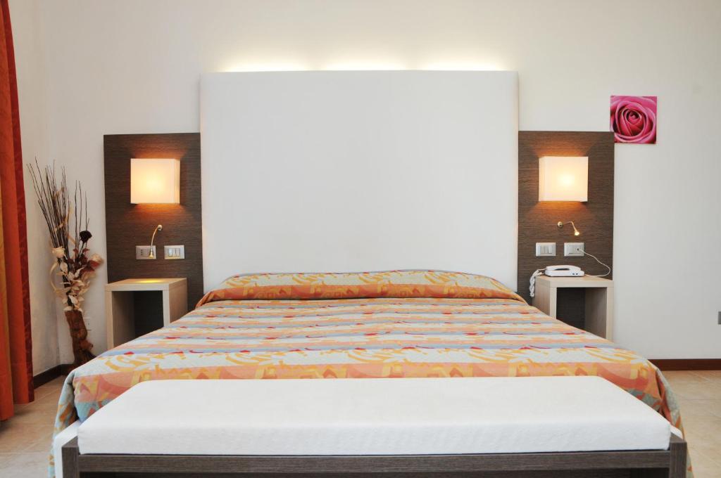 Hotel Venezia - Comfort Double Or Twin Room With Balcony