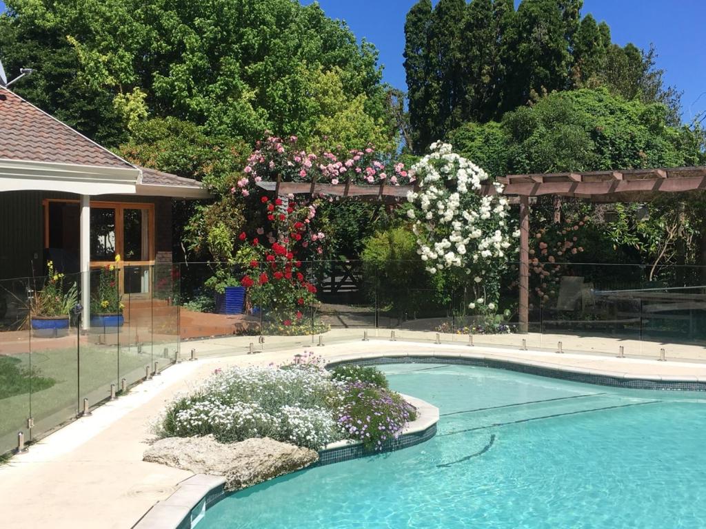 Bluebell Lodge and Cottage - Resim 4