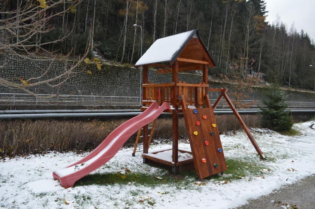 Herní místnost nebo prostor pro děti v ubytování Pension Čertice