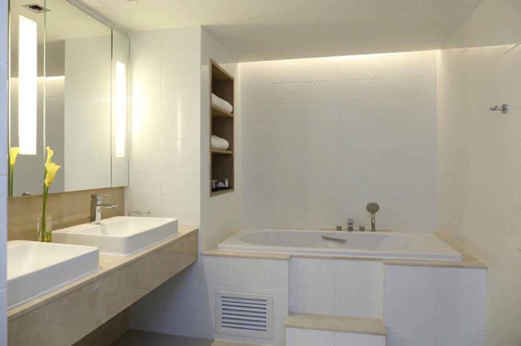 Louis Tavern Hotel - Resim 12