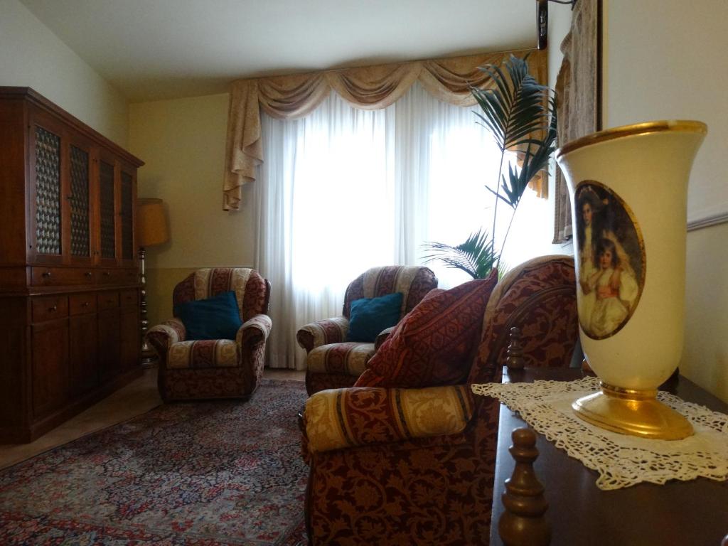 Posezení v ubytování Locanda Il Burchiello