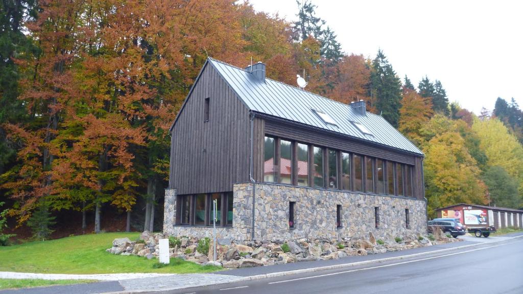 Krakonošova Dílna \ - Resim 1