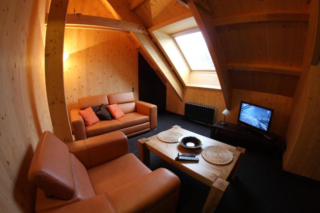 Krakonošova Dílna \ - Resim 6