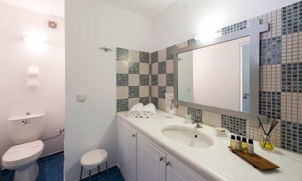 Łazienka w obiekcie Kastro Suites