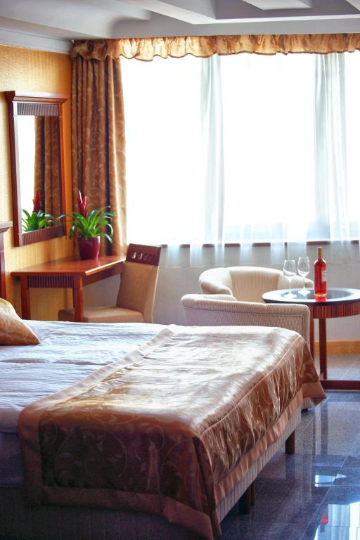 Posteľ alebo postele v izbe v ubytovaní Actor Hotel Budapest