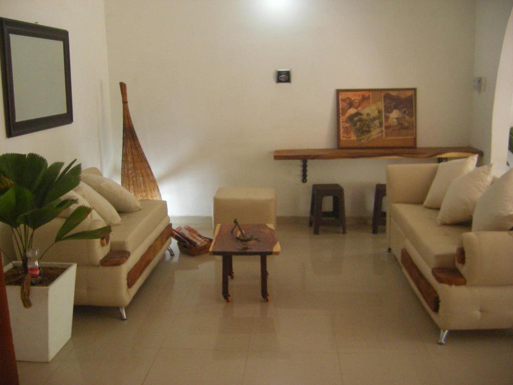 Istumisnurk majutusasutuses Hostal Palohe Taganga