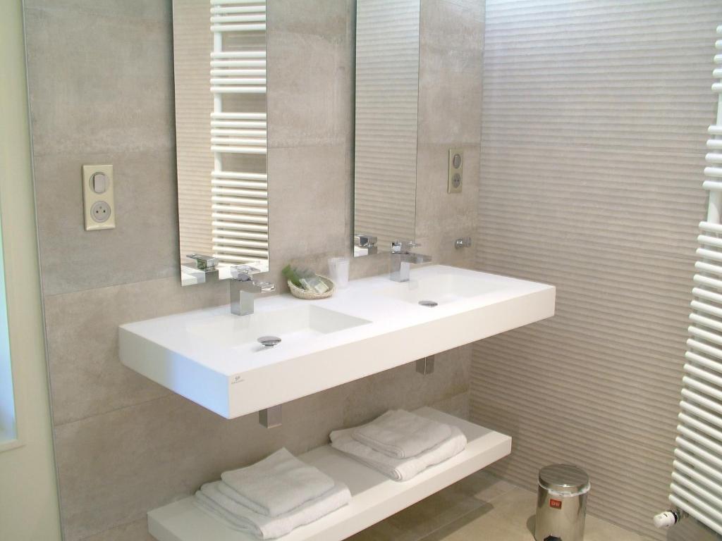 La Barbotiere - Superior Queen Room