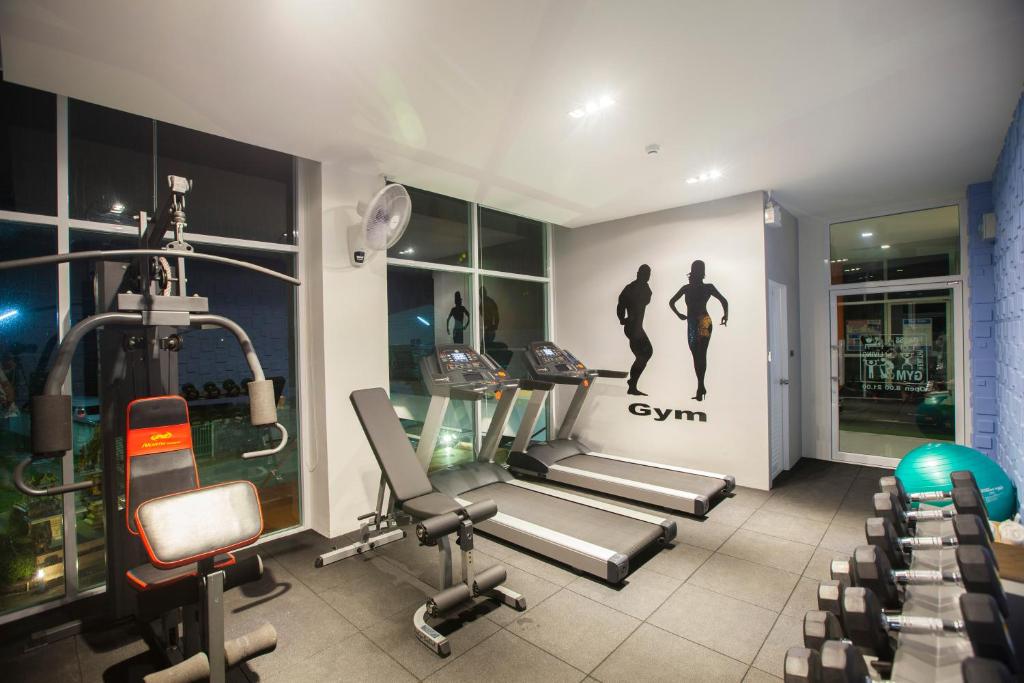 Fitness centrum a/nebo fitness zařízení v ubytování The Elysium Residence - SHA Extra Plus