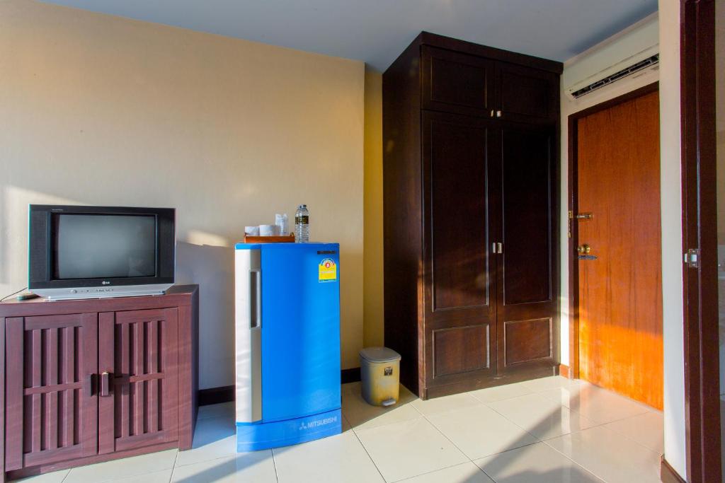 Cucina o angolo cottura di Surin Sunset Hotel - SHA