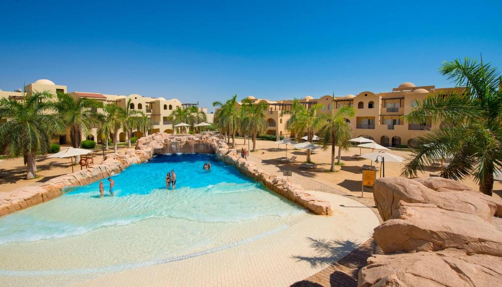 Bazén v ubytování Stella Gardens Resort & Spa, Makadi Bay nebo v jeho okolí
