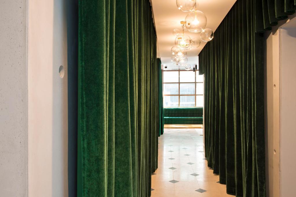 Hotel Parister Piscine & Spa - Resim 34