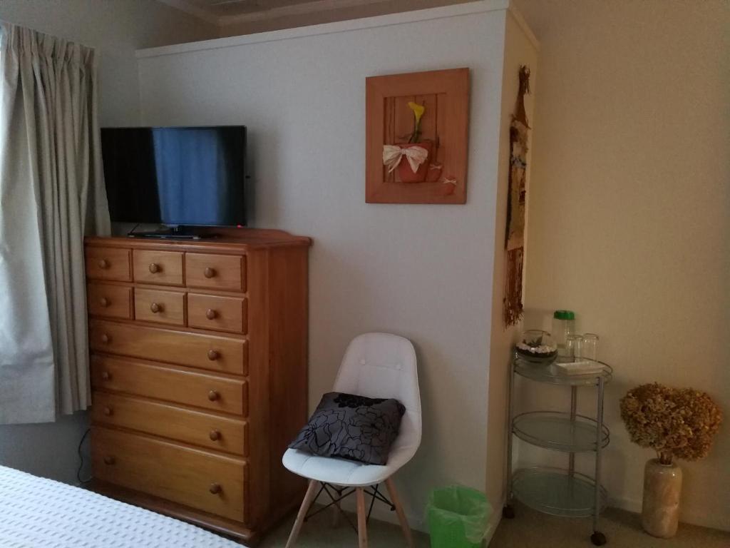 TV a/nebo společenská místnost v ubytování Harbour View Guesthouse