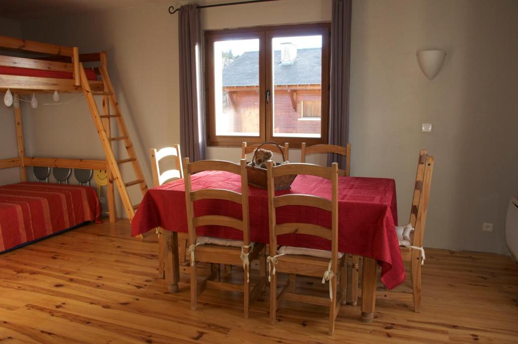 Postel nebo postele na pokoji v ubytování Superbe appartement Font Romeu La Pardallera