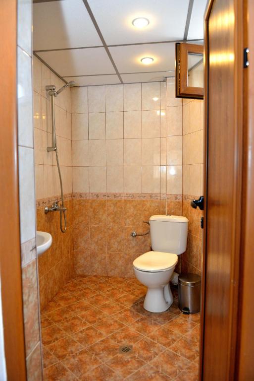 Koupelna v ubytování Guest House Mavrudieva