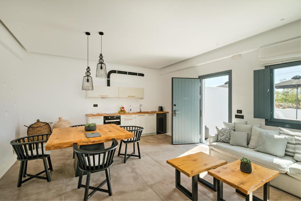 Portes Suites & Villas Mykonos - 18