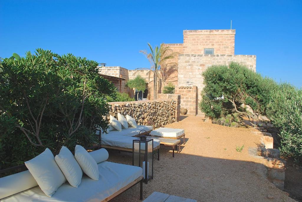 Foto dalla galleria di Dimora Cala del Pozzo a Favignana