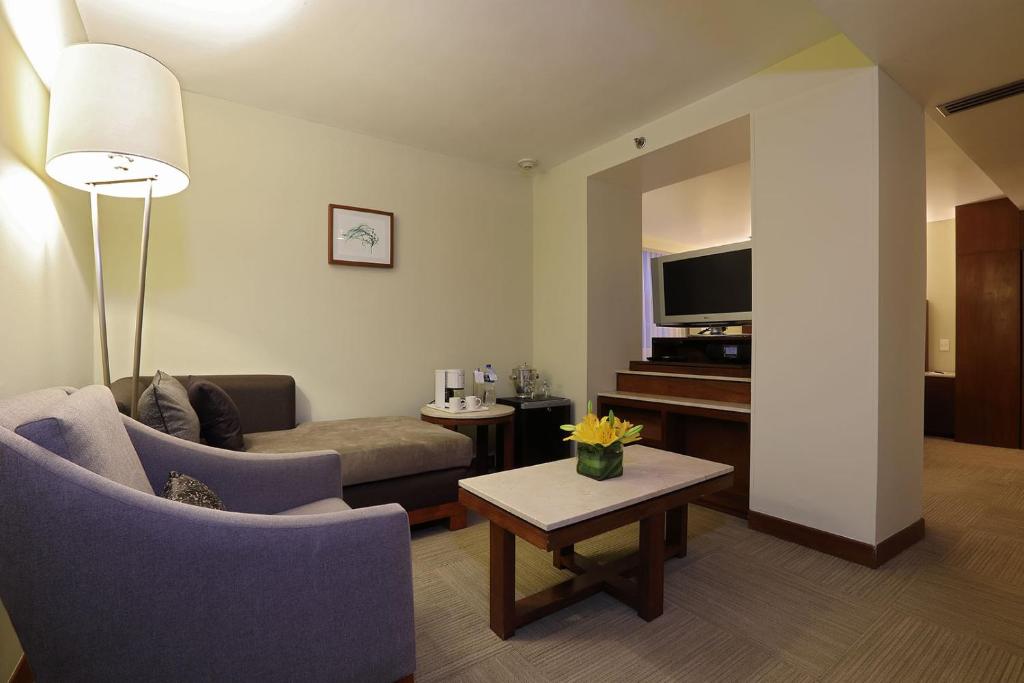 Emporio Reforma - Junior Suite