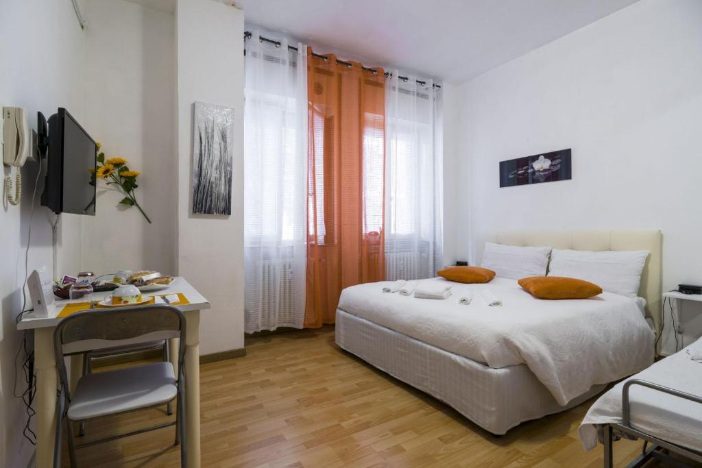 Casa Primavera - Large Double Room