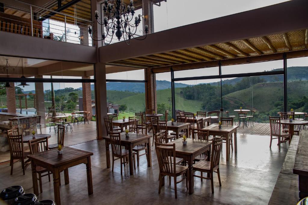  Pousada Estância das Montanhas