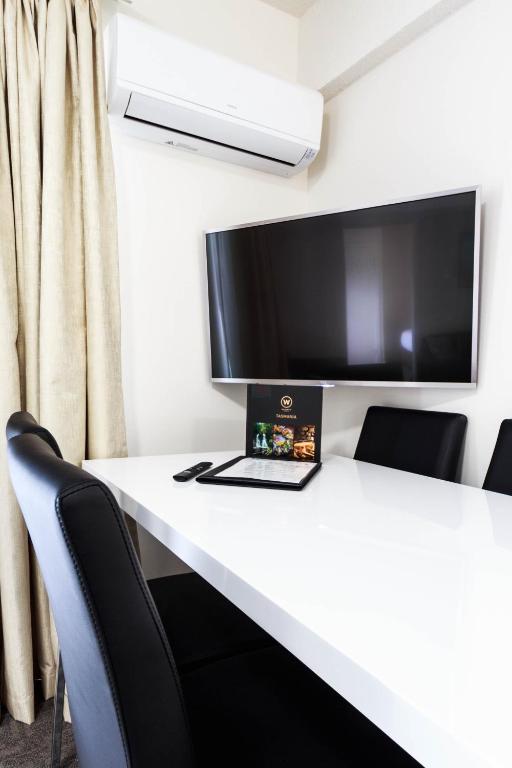 Adina Place Motel Apartments - Resim 41