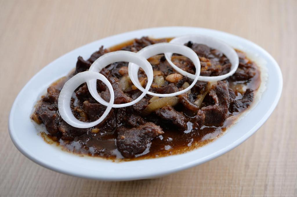 Jídlo v hotelu nebo okolí