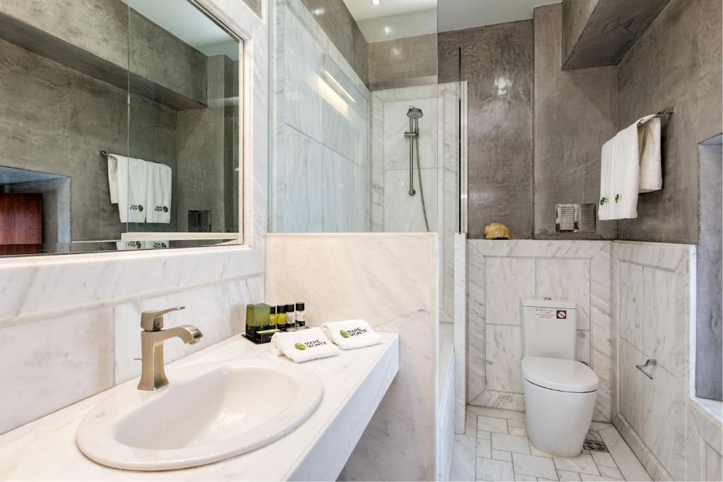 Koupelna v ubytování Mare Monte Luxury Suites