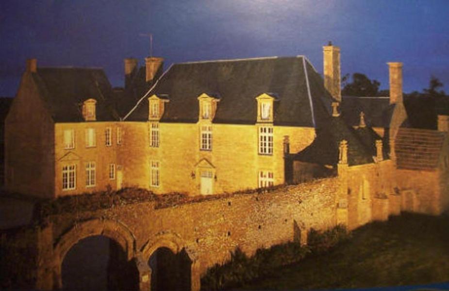 Fotografie z fotogalerie ubytování Manoir de L'Hermerel v destinaci Géfosse-Fontenay