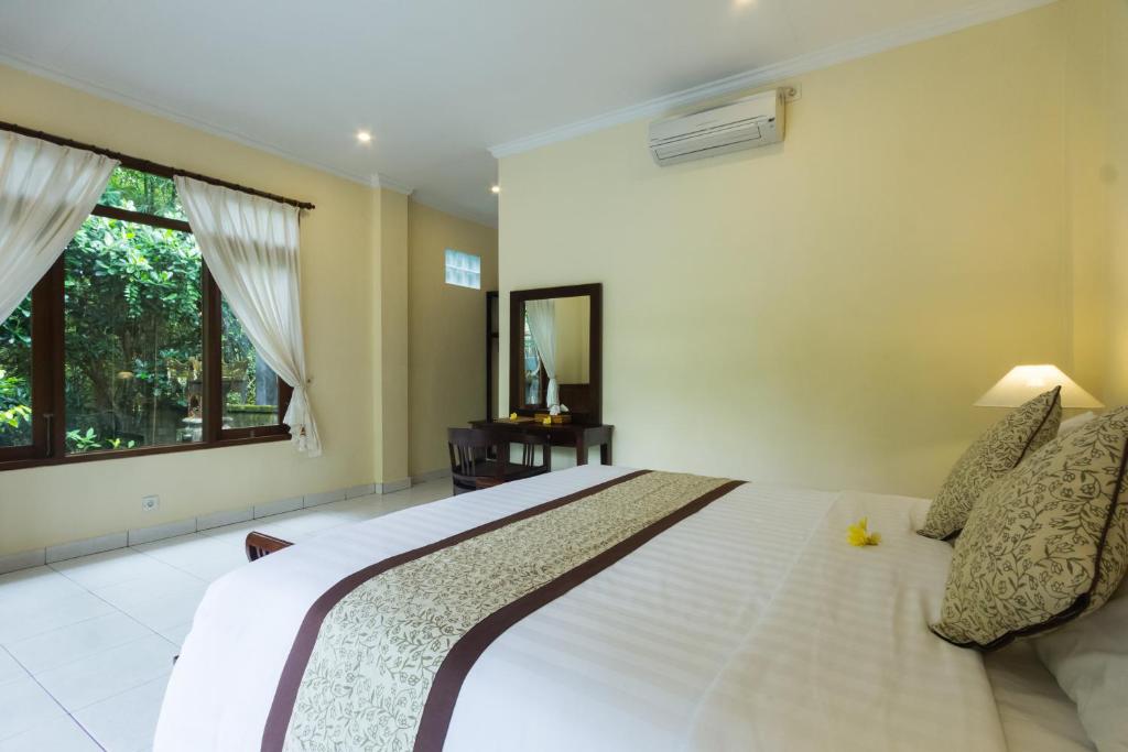 Nyoman Sandi Guest House - 5