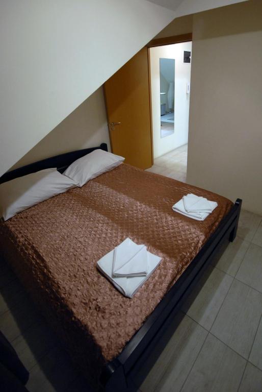 Franstal Apartments - Apartment With Terrace