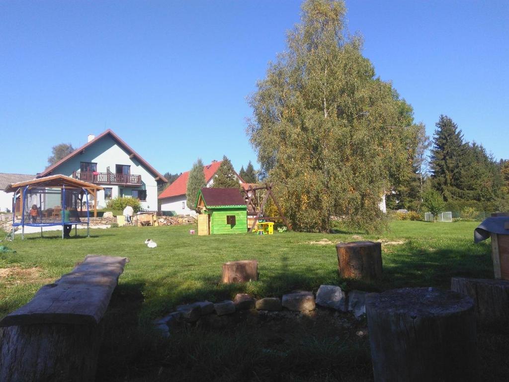 Zahrada ubytování Ubytovani Stare Hute, Novohradské hory