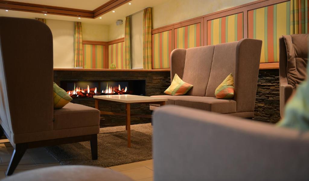 Posezení v ubytování Hotel Goldenes Fass in Rothenburg ob der Tauber