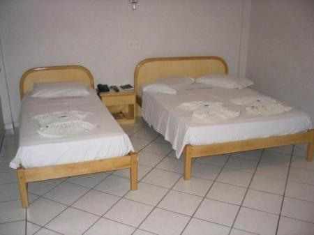  Hotel Topazio Ltda