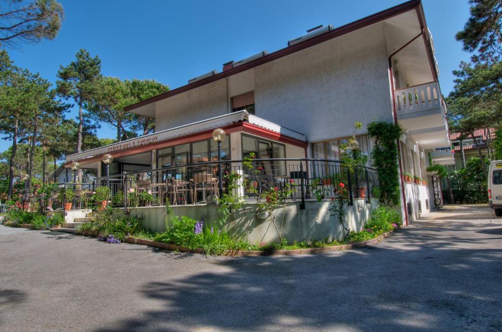 Budova, kde se hotel nachází