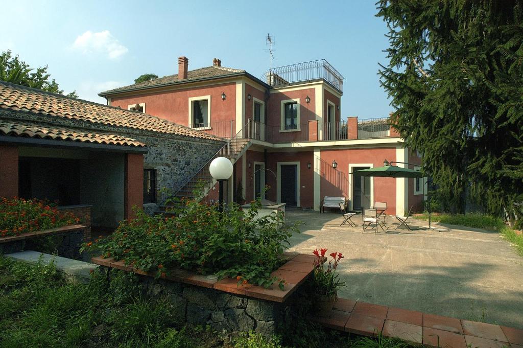Gallery image of Antica Dimora Benanti in Milo