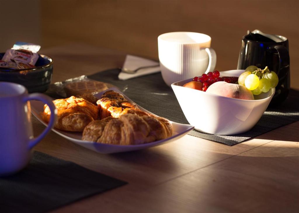 Jedlo v ubytovaní bed & breakfast alebo blízkom okolí
