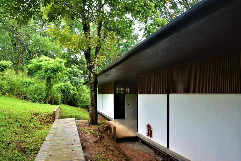 Santani Wellness Kandy - 14