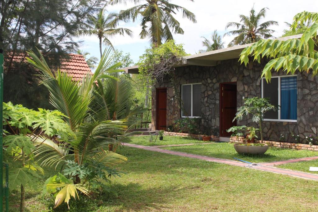 Airport Green Hotel - 17