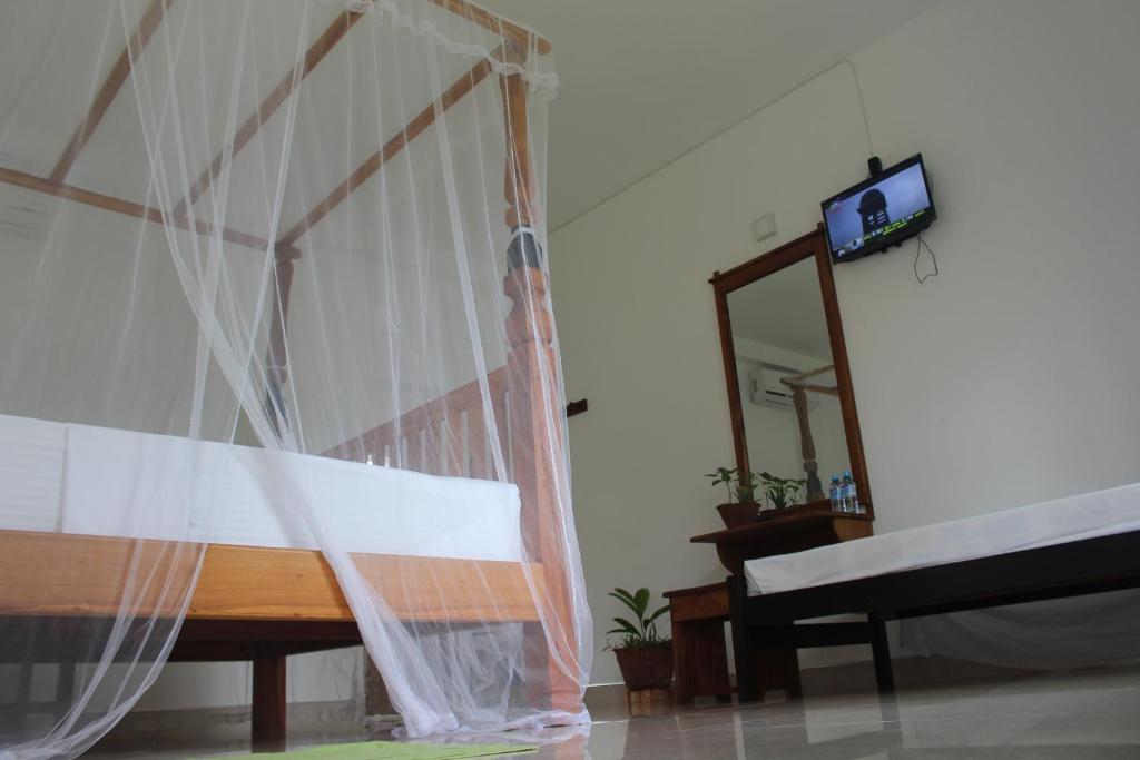 Airport Green Hotel - 5